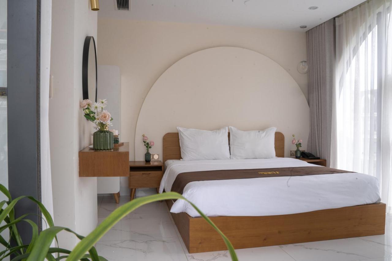 Maple Suite Hotel & Apartment Da Nang Esterno foto