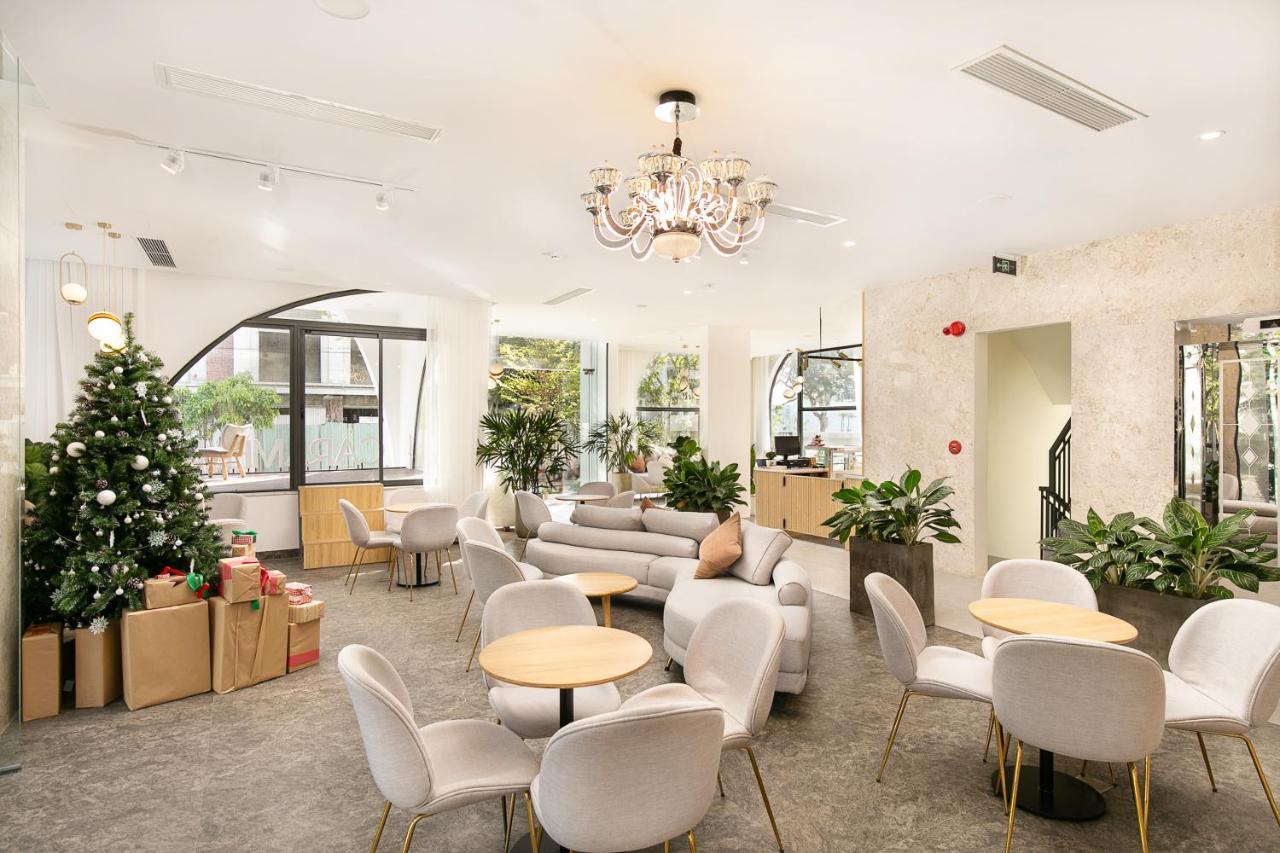 Maple Suite Hotel & Apartment Da Nang Esterno foto